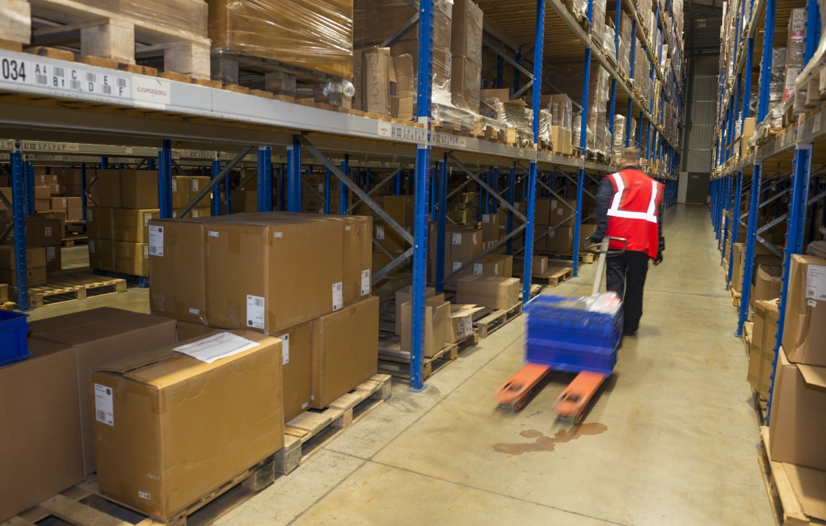 WAREHOUSE-18-min.jpg