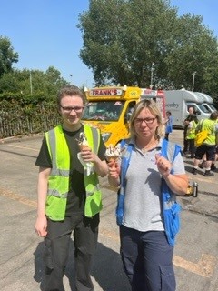 Ice-Cream-Man-Visit2.jpg